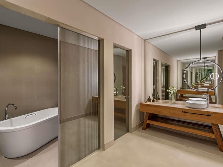 Rixos The Palm Hotel & Suites – Ultra All Inclusive