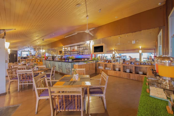 Kuta Beach Hotel