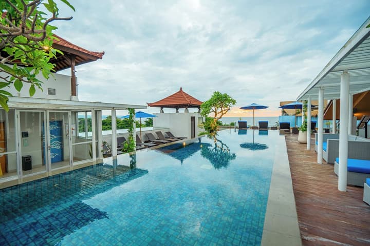 Kuta Beach Hotel