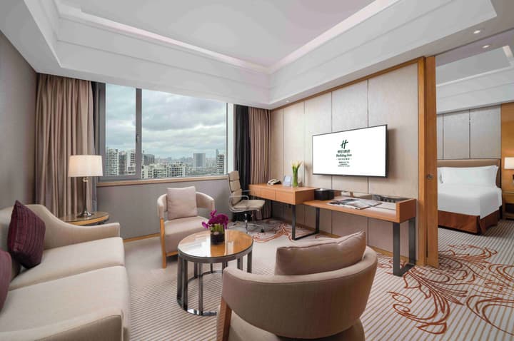 Holiday Inn Chengdu Oriental Plaza by IHG