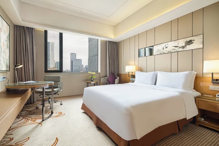 Holiday Inn Chengdu Oriental Plaza by IHG