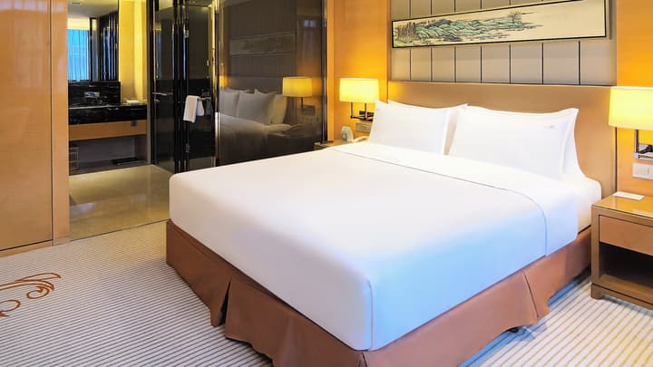 Holiday Inn Chengdu Oriental Plaza by IHG