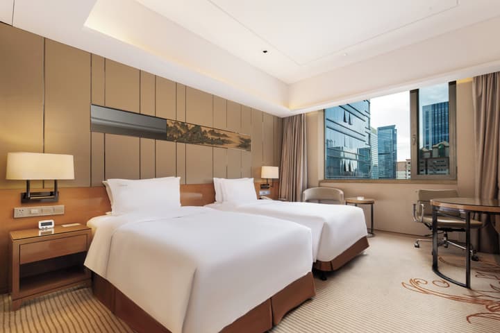 Holiday Inn Chengdu Oriental Plaza by IHG