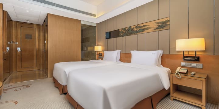 Holiday Inn Chengdu Oriental Plaza by IHG