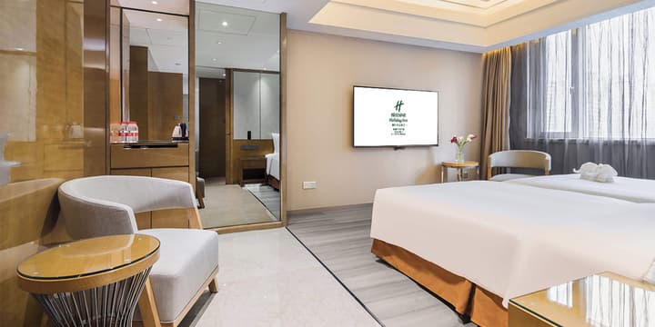 Holiday Inn Chengdu Oriental Plaza by IHG