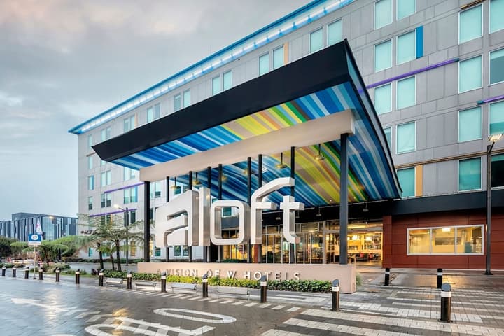 Aloft Bogota Airport Hotel