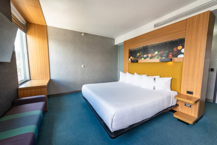 Aloft Bogota Airport Hotel