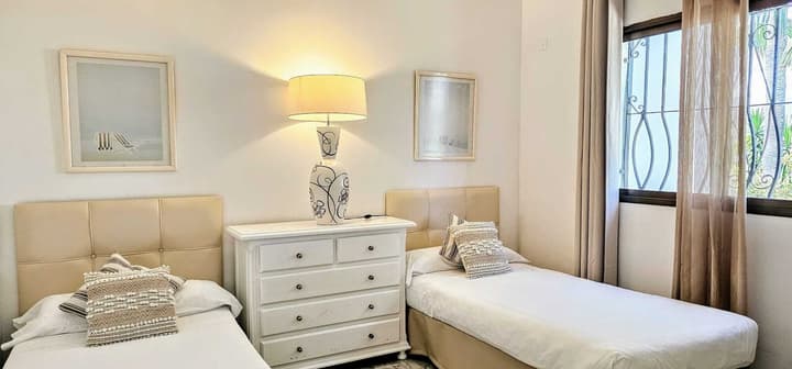 Coral Beach Aparthotel