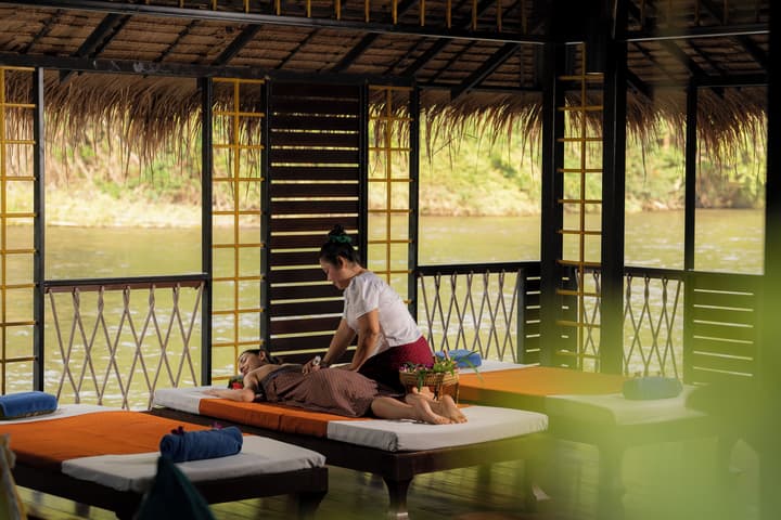 The FloatHouse River Kwai