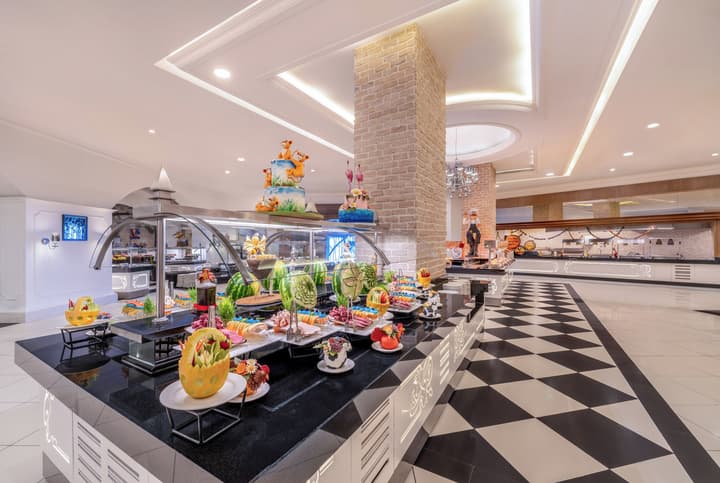 Delphin Imperial