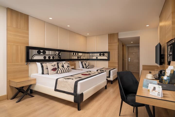 Delphin Imperial