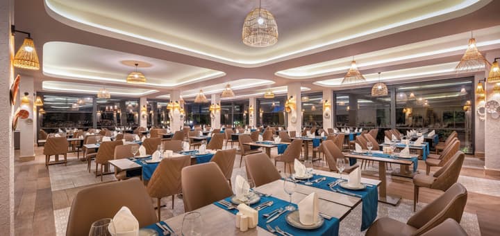Delphin Imperial