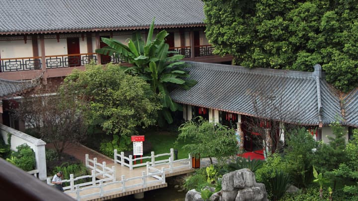 Guilinyi Royal Palace