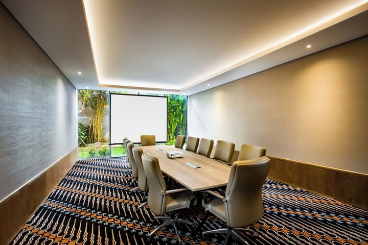 HARRIS Hotel & Residence Sunset Road Bali