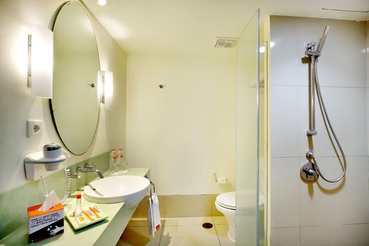 HARRIS Hotel & Residence Sunset Road Bali