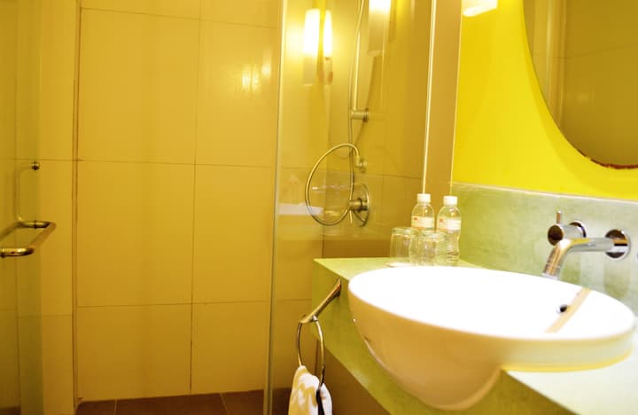 HARRIS Hotel & Residence Sunset Road Bali
