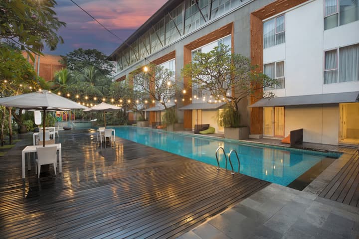 HARRIS Hotel & Residence Sunset Road Bali