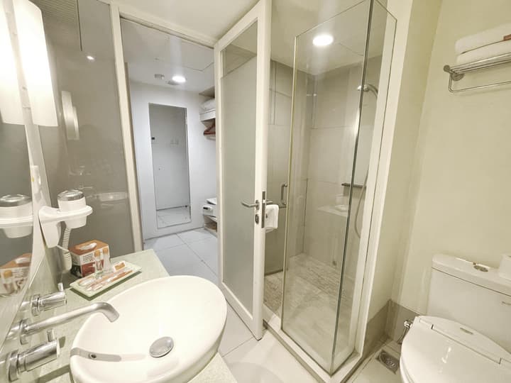 HARRIS Hotel & Residence Sunset Road Bali