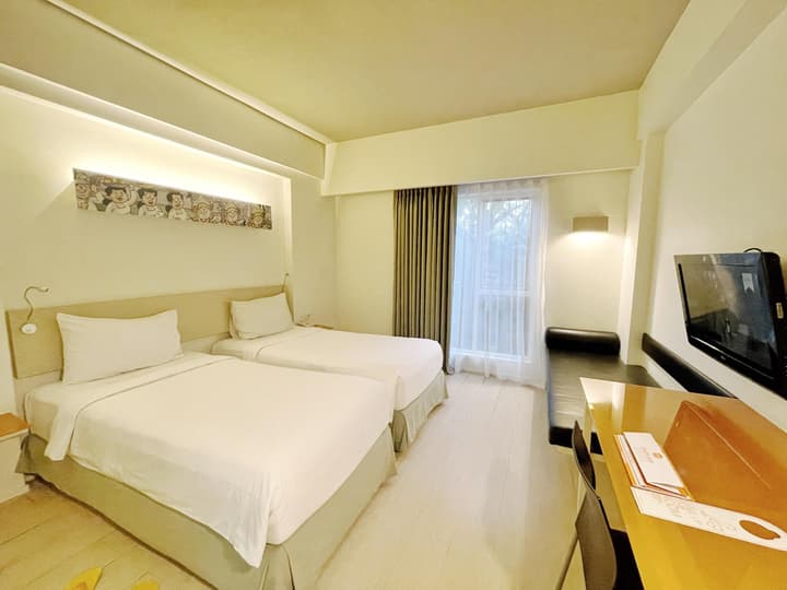 HARRIS Hotel & Residence Sunset Road Bali