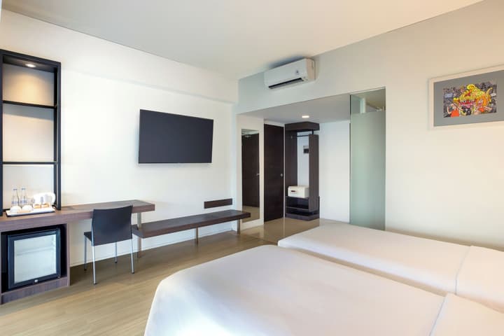HARRIS Hotel & Residence Sunset Road Bali