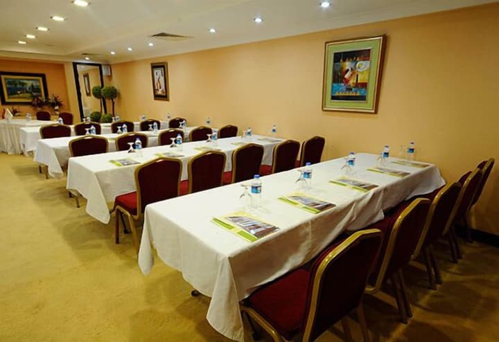 Cukurova Park Hotel