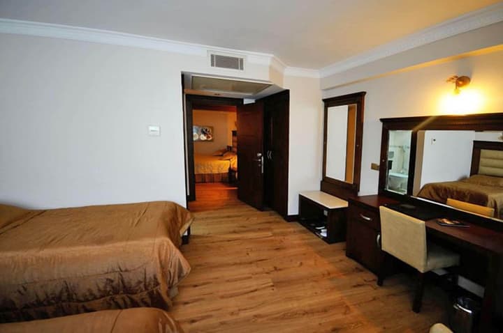 Cukurova Park Hotel