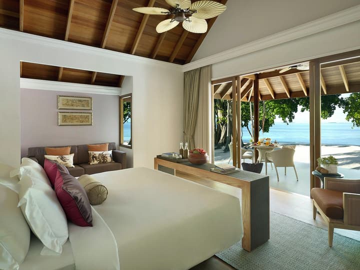 Dusit Thani Maldives - 50 percent off on for Stays of 5 Nights stay until 23 October 2026