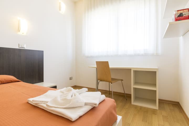 Hotel Sharing