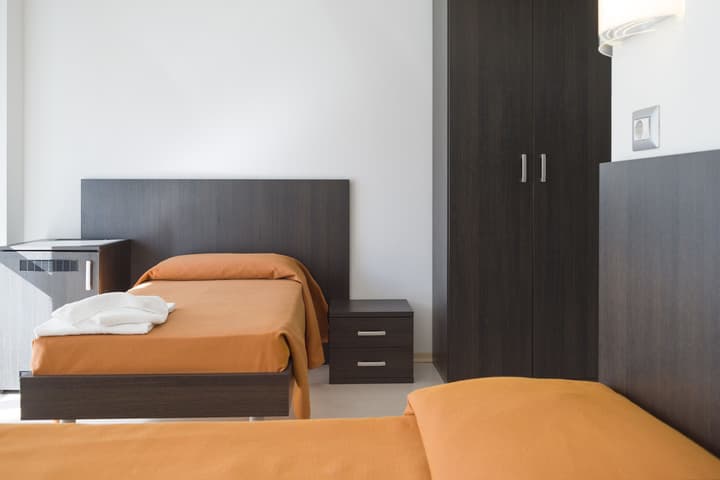 Hotel Sharing