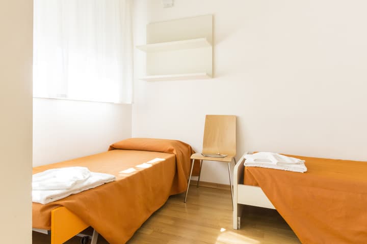 Hotel Sharing