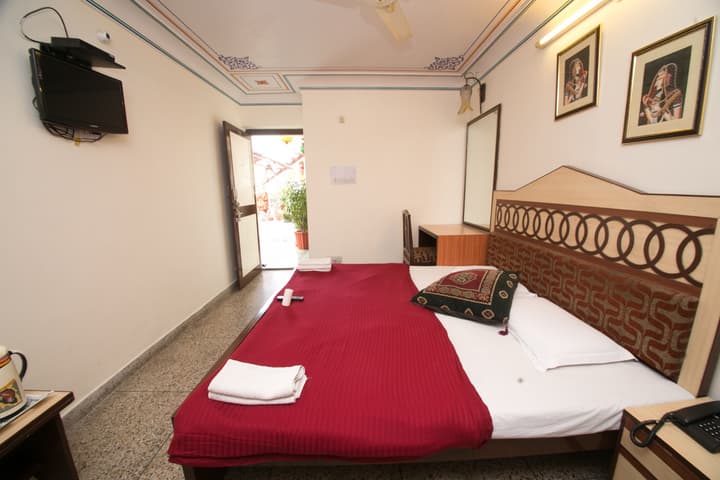 Hotel Kalyan