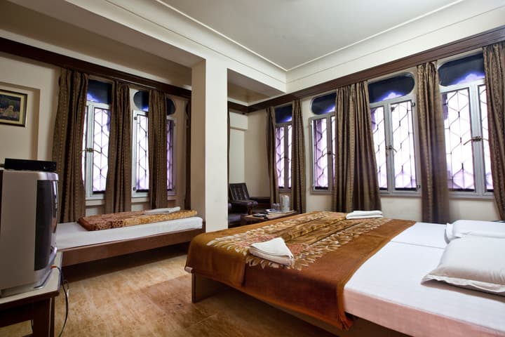 Hotel Kalyan
