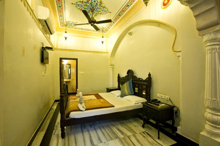 Hotel Kalyan