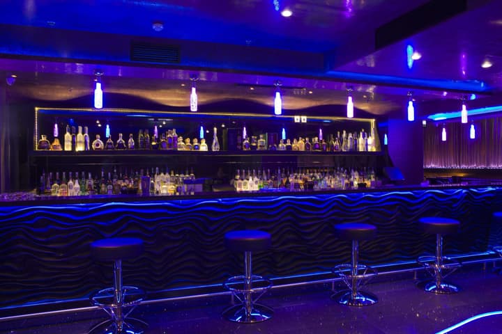 Elite Crystal Hotel