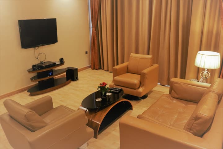 Elite Crystal Hotel