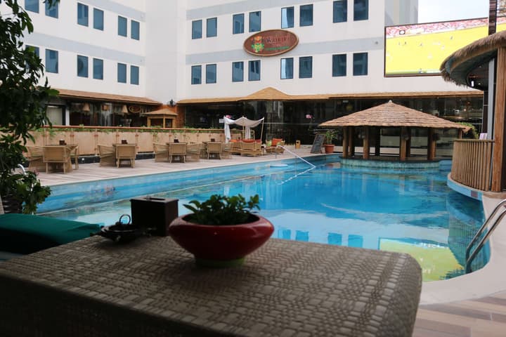 Elite Crystal Hotel
