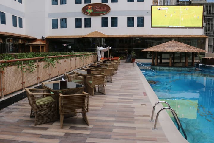 Elite Crystal Hotel
