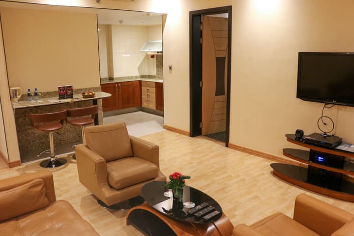 Elite Crystal Hotel