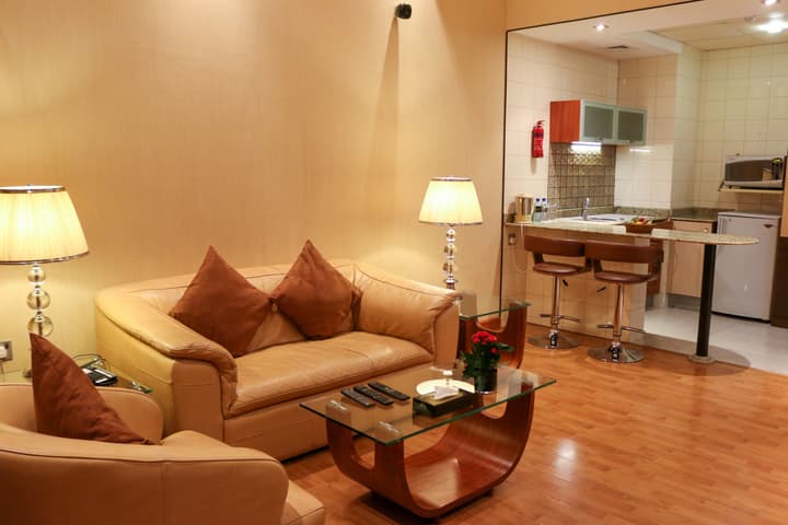Elite Crystal Hotel