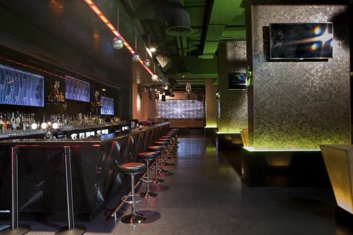 Elite Crystal Hotel