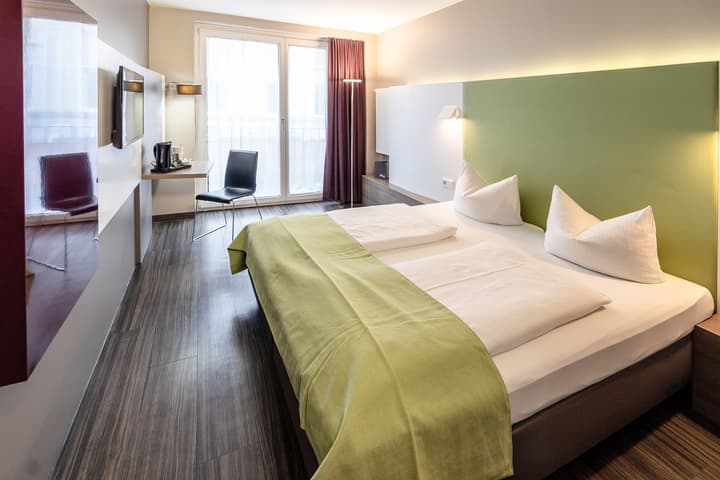 Hotel Demas City