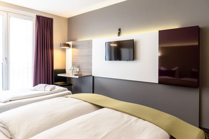 Hotel Demas City