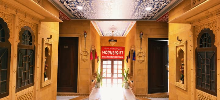 Hotel Moonlight