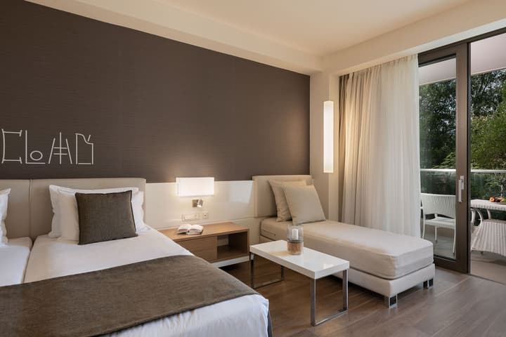 Avra Imperial Hotel