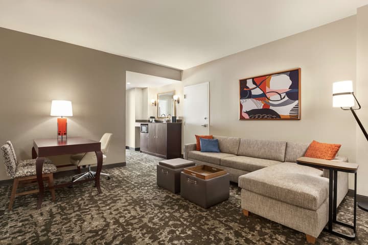 Embassy Suites by Hilton Orlando Lake Buena Vista South
