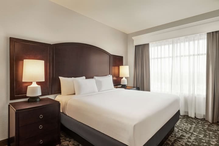 Embassy Suites by Hilton Orlando Lake Buena Vista South