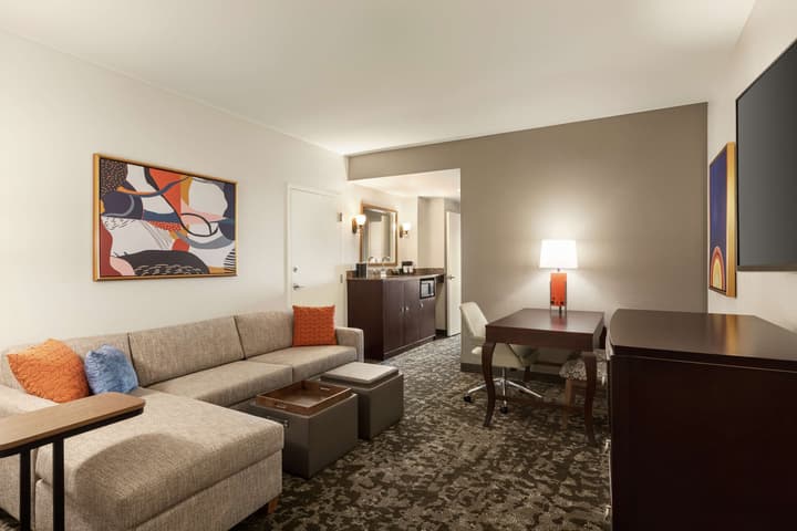 Embassy Suites by Hilton Orlando Lake Buena Vista South