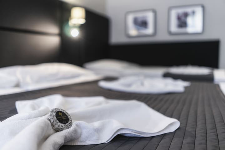 Hotel Noir