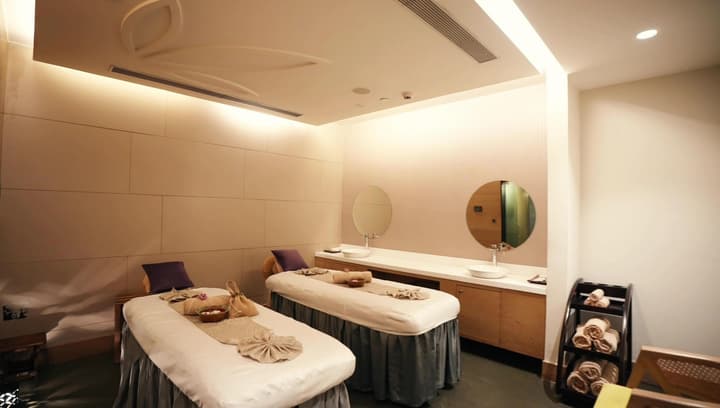 Radisson Gurugram Udyog Vihar