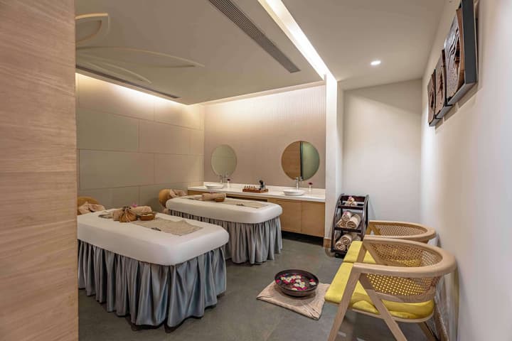 Radisson Gurugram Udyog Vihar